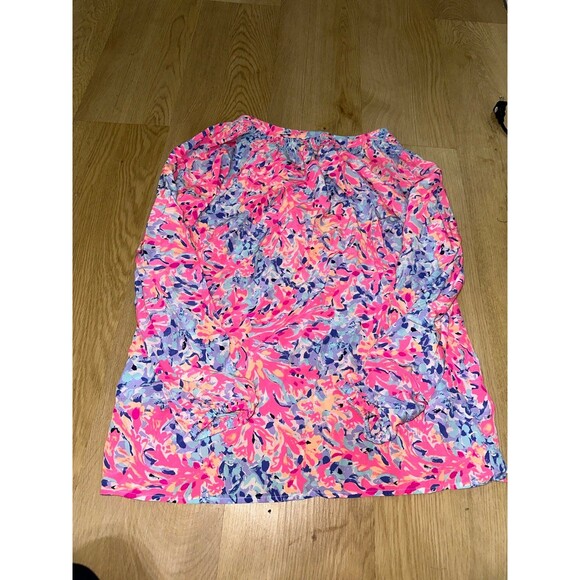 Lilly Pulitzer shirt - Picture 3 of 3